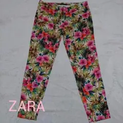 ZARA ボタニカル柄 パンツ　ザラ　Mサイズ