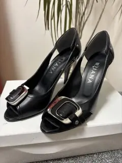 Diana ブラック オープントゥヒール