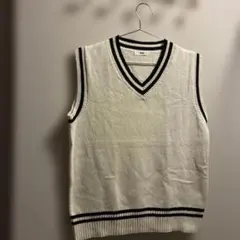 （635）WEGOホワイト Vネック ニットベスト サイズF
