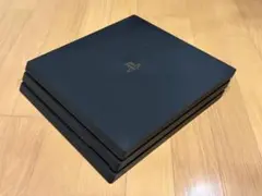 PlayStation 4 Pro 本体とコントローラー