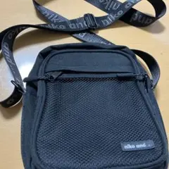 AH様専用niko and 黒 ショルダーバッグ メッシュポケット付き