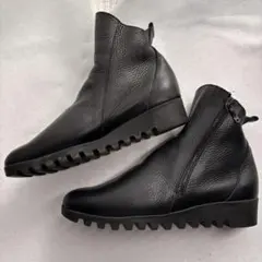 arche レザー ショートブーツ サイドジッパー