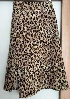 新品ヴェルメイユパーイエナレオパードヒョウ柄ロングスカートドット 新品ヴェルメイユパーイエナレオパードヒョウ柄ロングスカートドット