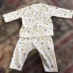動物柄 ベビーパジャマ 上下クリーム色80cm