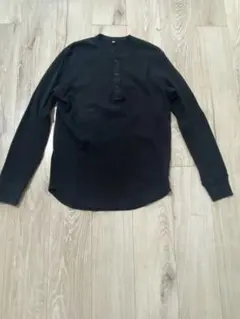UNIQLO ワッフルシャツ　黒　Mサイズ