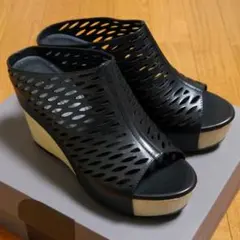 再値下！新品☆定価22680 ELVIO ZANON ウェッジサンダル ブラックのサムネイル
