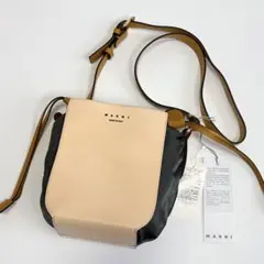【極美品】MARNI ガセット スモール 巾着 ショルダーバッグ タグ付きのサムネイル