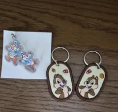 ディズニーシー　チップとデール アクリルキーホルダー