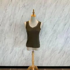 BARNEYS NEW YORK　タンクトップ　サイズ38　MS1-65のサムネイル