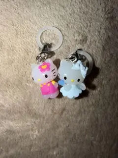 ハローキティ キーホルダー 人魚 タキシード 2個セット ハローキティ キーホルダー 人魚 タキシード 2個セット - メルカリ
