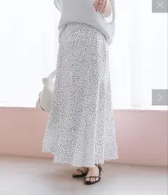 新品タグ付きラブティックボンボン　スクエアドットマーメイドスカート