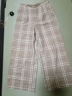 ベージュ系チェック ワイドパンツ