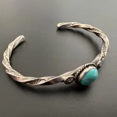 NAVAJO ナバホ 3連ターコイズシルバーバングル J.BEGAY NAVAJO ナバホ 3連ターコイズシルバーバングル J.BEGAY - メルカリ