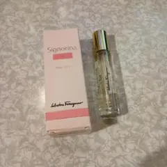 【ゆう様専用】フェラガモ　Signorina in Fiore 10ml