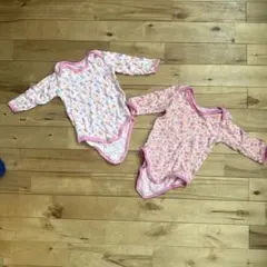 女の子　長袖ロンパース