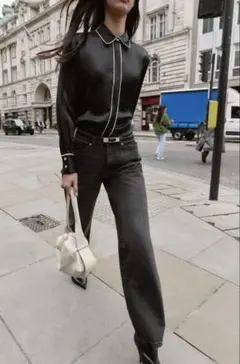 極美品ZARA(ザラ)ブラックサテンオーバーサイズシャツ