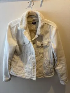 ホワイトデニムジャケット ボア付き　GAP