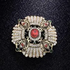 ヴィンテージ調 ブローチ 赤ストーン ゴールド 豪華 キラキラ 高見え 上品