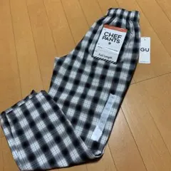 新品！GU シェフパンツ　チェック柄　ブラック×ホワイト　140 タグ付き
