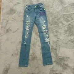 Item thumbnail for item dc6e0b83-7d4b-4d00-88ee-e2e796ef2096