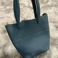 Item thumbnail for item 86789e6d-81f9-4c71-aed9-0ab39c491bd6