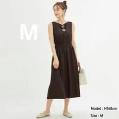 GU ウエストギャザーロングワンピース（ノースリーブ）