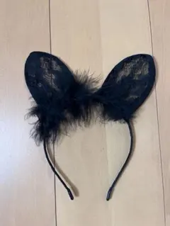 黒　ウサギ　耳　カチューシャ