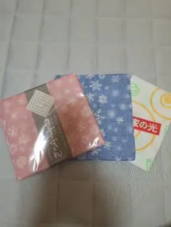 雪の結晶模様ふきん2枚セットと野菜模様手ぬぐい1枚