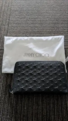 週末値下げ中 JIMMY CHOO 長財布 スタースタッズ ブラック - メルカリ