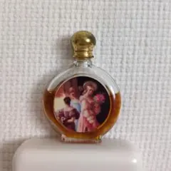 ♦️BALa VERSAILLES ♦️ パルファム(ヴィンテージ品) ♦️BALa VERSAILLES ♦️ パルファム(ヴィンテージ品) - メルカリ