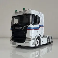 1/50 SCANIA R650 6×4 "外薗運輸機工" / WSIのサムネイル
