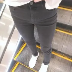 UNIQLO ウルトラストレッチ スキニーデニム 黒 レディース 26ハイライズ