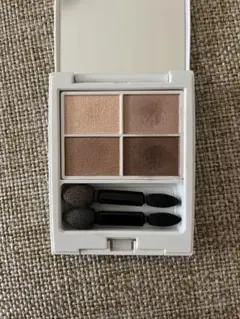 3回使用　カラーアイズ　03 ココアスエード　ナチュラグラッセ　アイシャドウ