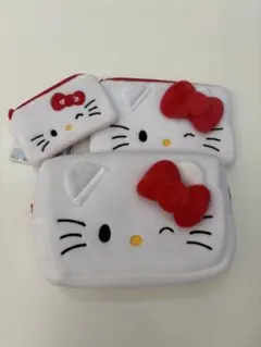 ハローキティ ポーチ 3点セット　(韓国ダイソー)