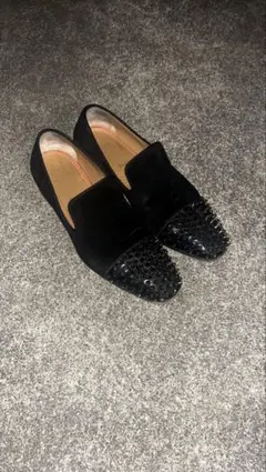 Christian Louboutin スリッポン スタッズ ブラック