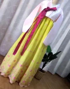 チマチョゴリ 単品チョゴリ 段入り ワッペン付き茶色 韓国製韓服 