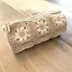 ハンドメイド お花の筒型ペンケース