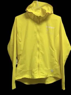 m*様 美品デサントムーブスポーツイエローフードジャケット