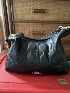 COACH ブラック シグネチャースムースレザー ハンドバッグ