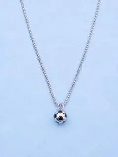 サッカーボール モチーフ ペンダント ネックレス