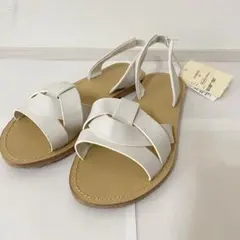 ONIGIRI オニギリ サンダル ホワイト フラット 編みデザイン 新品未使用