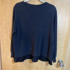 huitieme nidダークグレー ニットセーター プリーツ付き