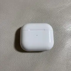 Apple AirPods 第3世代 Lightning充電ケース付A2897のサムネイル