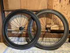 最終価格❣️ カーボンホイール 700C 完組ホイール - メルカリ