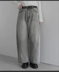 ワイドシルエットシームカーブデニム Mサイズのサムネイル