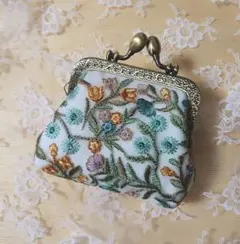 *インド刺繍リボン *ミニがま口ポーチ B29