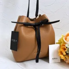 新品 FURLA コスタンザ ミニ レザー 巾着 ショルダーバッグ ブラウン 黒
