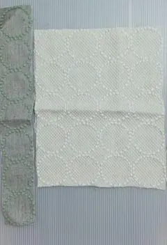 ミナペルホネン　タンバリンのハギレ