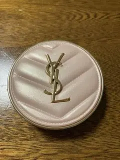 YSL ラディアント　タッチ　グロウパクト　B10