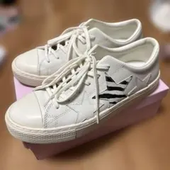 Item thumbnail for item dcf2f536-cf1f-4c4c-8f69-661adbd1a887